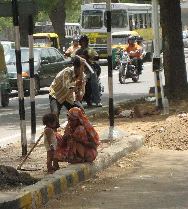 On the Street in Delhi 5_17